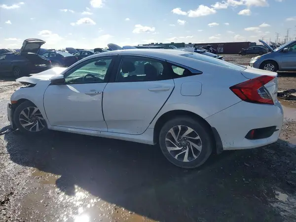 19XFC2F75JE035997 2018 HONDA CIVIC - Image 2