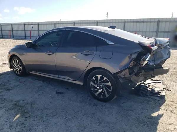 19XFC2F75JE036499 2018 HONDA CIVIC - Image 2