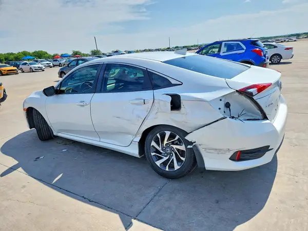 19XFC2F75JE036504 2018 HONDA CIVIC - Image 2