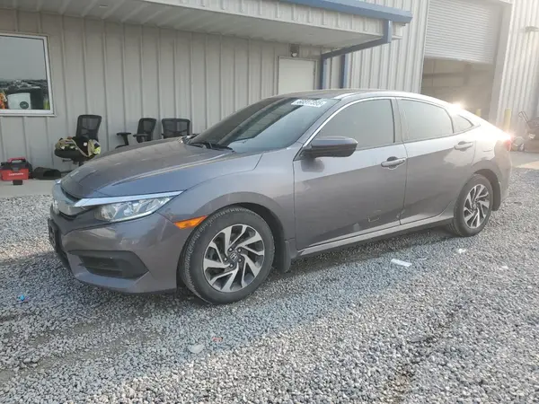 19XFC2F75JE038317 2018 HONDA CIVIC - Image 1