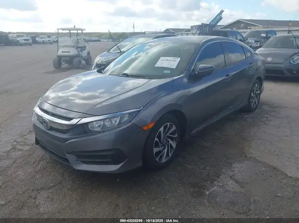 19XFC2F75JE041539 2018 HONDA CIVIC - Image 2