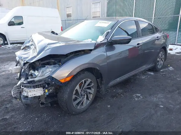 19XFC2F75JE201564 2018 HONDA CIVIC - Image 2