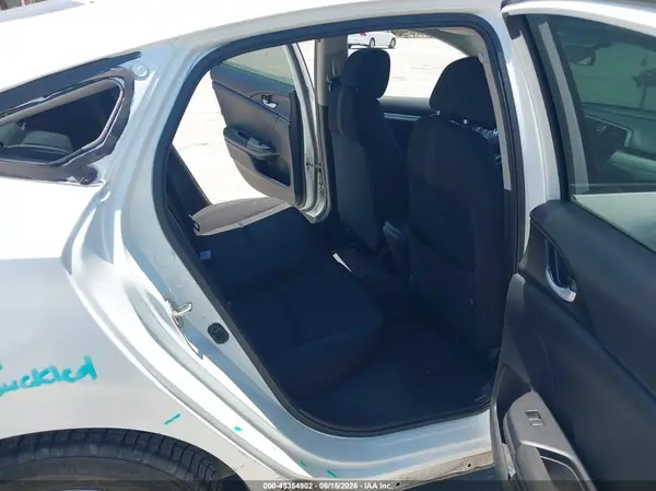 19XFC2F75JE207848 2018 HONDA CIVIC - Image 8