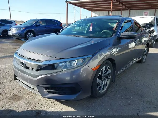 19XFC2F76GE003908 2016 HONDA CIVIC - Image 2
