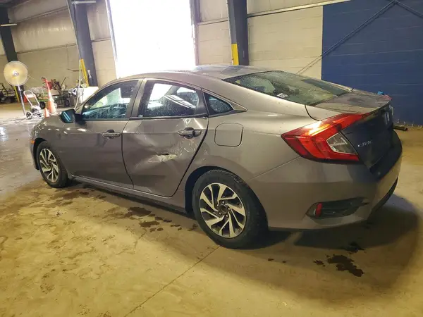 19XFC2F76GE030400 2016 HONDA CIVIC - Image 2