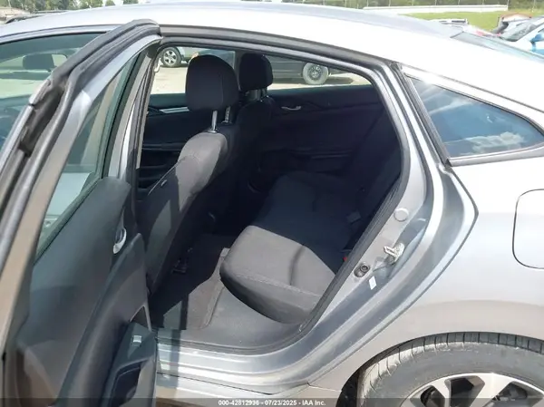 19XFC2F76GE035838 2016 HONDA CIVIC - Image 8