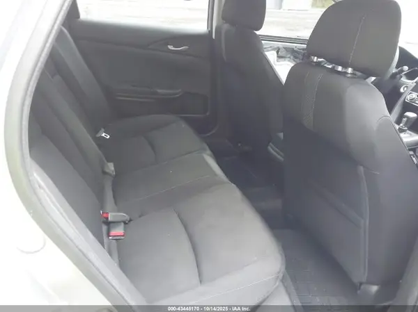 19XFC2F76GE047956 2016 HONDA CIVIC - Image 8