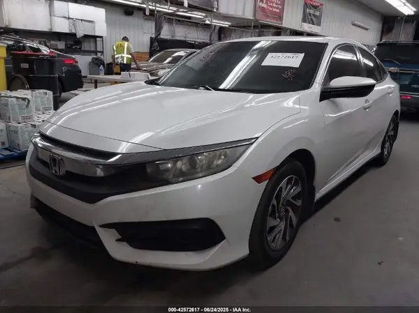 19XFC2F76GE056589 2016 HONDA CIVIC - Image 2