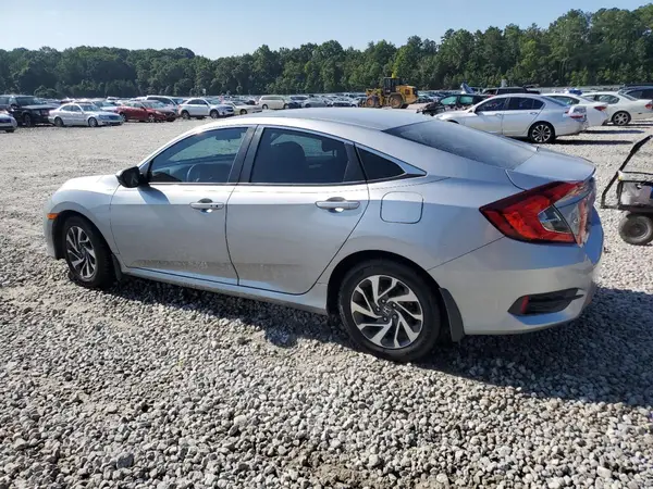 19XFC2F76GE067558 2016 HONDA CIVIC - Image 2