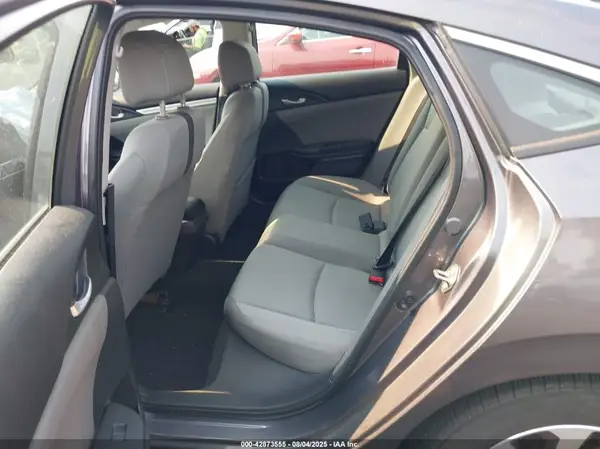 19XFC2F76GE067785 2016 HONDA CIVIC - Image 8
