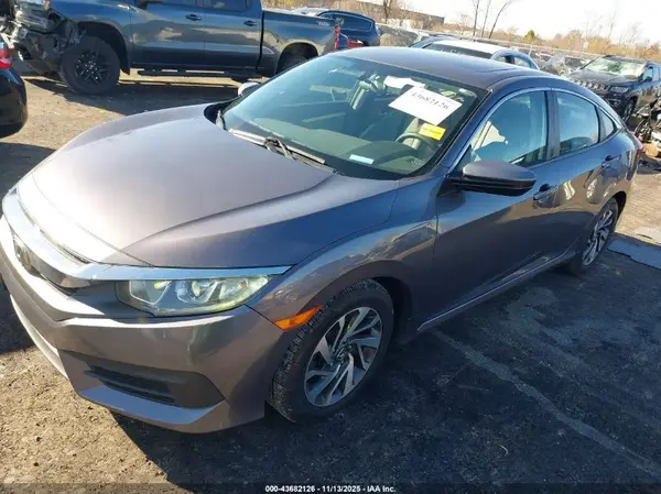 19XFC2F76GE067804 2016 HONDA CIVIC - Image 2