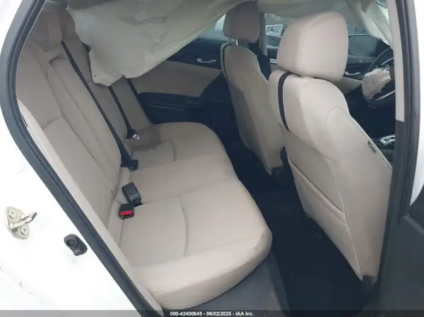 19XFC2F76GE076471 2016 HONDA CIVIC - Image 8