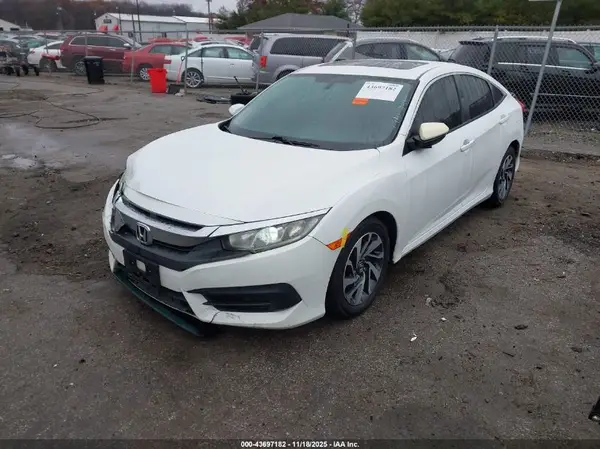 19XFC2F76GE080861 2016 HONDA CIVIC - Image 2