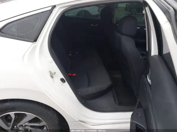 19XFC2F76GE080861 2016 HONDA CIVIC - Image 8