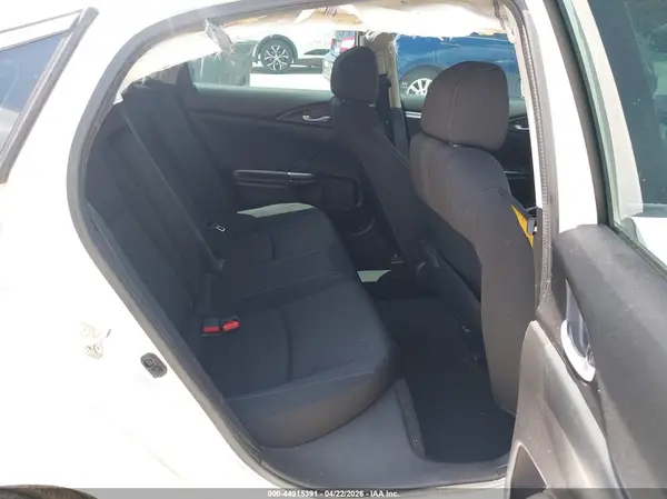 19XFC2F76GE082674 2016 HONDA CIVIC - Image 8