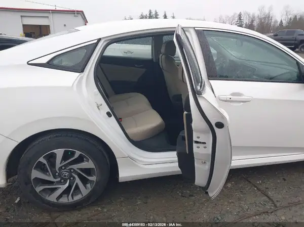19XFC2F76GE087020 2016 HONDA CIVIC - Image 8