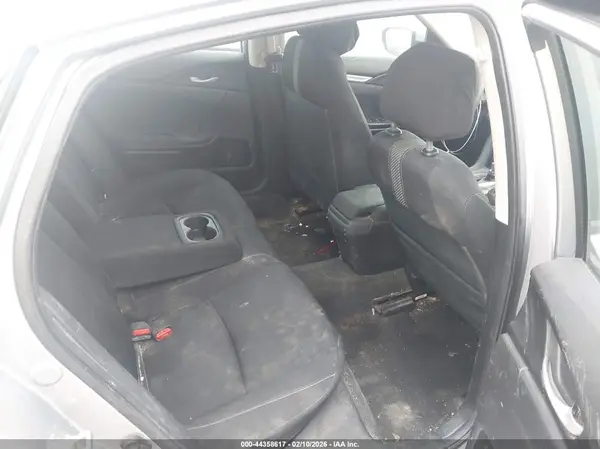 19XFC2F76GE091150 2016 HONDA CIVIC - Image 8