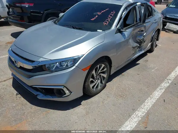19XFC2F76GE091164 2016 HONDA CIVIC - Image 2
