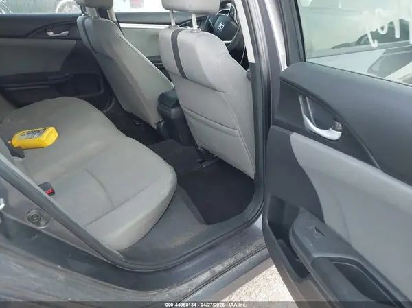 19XFC2F76GE094260 2016 HONDA CIVIC - Image 8