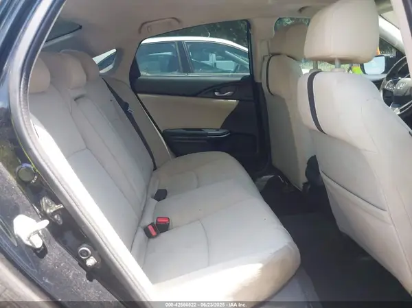 19XFC2F76GE098597 2016 HONDA CIVIC - Image 8