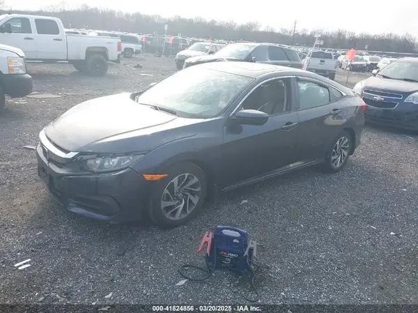 19XFC2F76GE206152 2016 HONDA CIVIC - Image 2