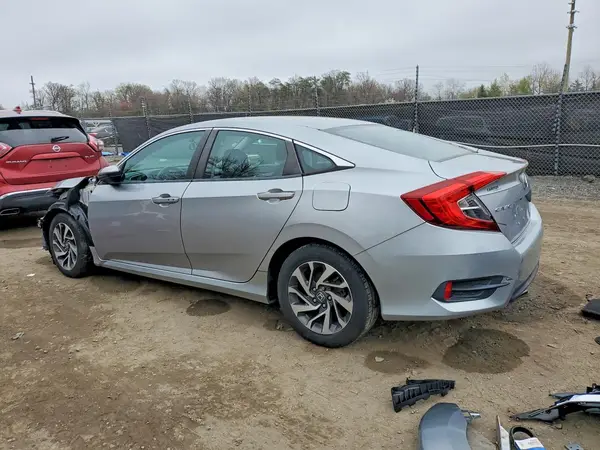 19XFC2F76GE207110 2016 HONDA CIVIC - Image 2