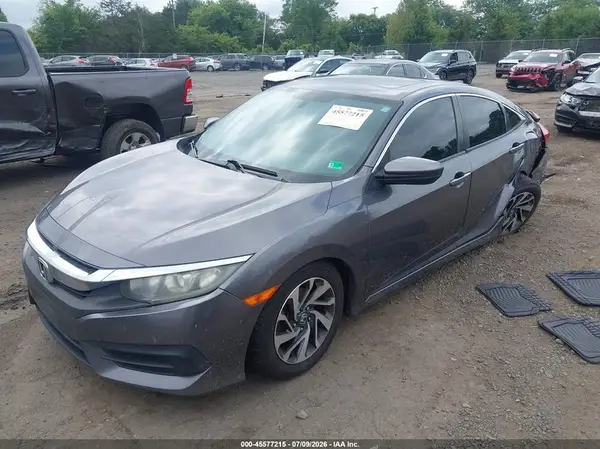 19XFC2F76GE211805 2016 HONDA CIVIC - Image 2