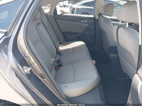 19XFC2F76GE217376 2016 HONDA CIVIC - Image 8