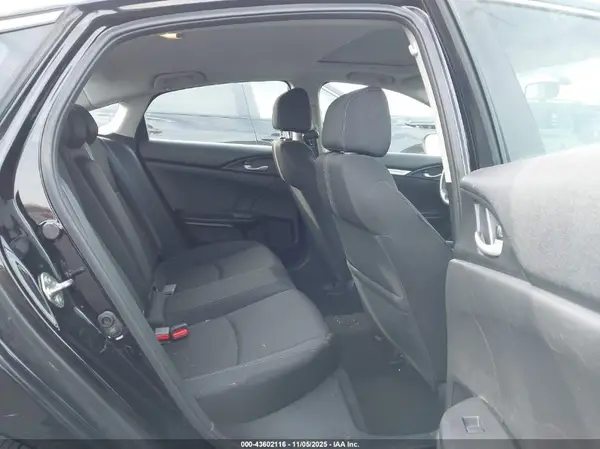 19XFC2F76GE236767 2016 HONDA CIVIC - Image 8