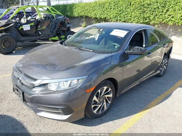 19XFC2F76GE249664 2016 HONDA CIVIC - Image 2