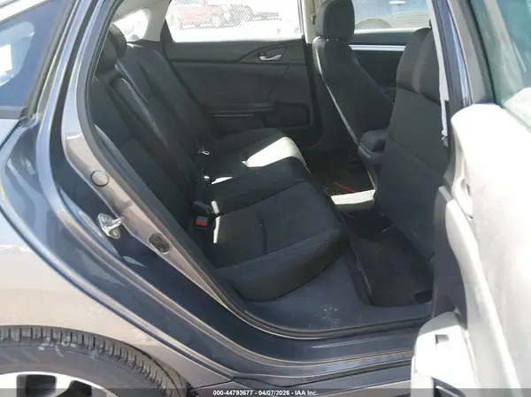 19XFC2F76HE003506 2017 HONDA CIVIC - Image 8