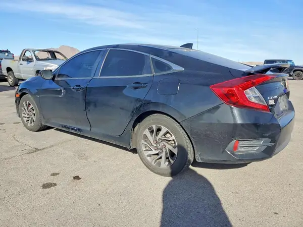 19XFC2F76HE006311 2017 HONDA CIVIC - Image 2