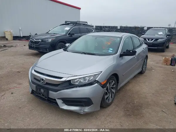 19XFC2F76HE009368 2017 HONDA CIVIC - Image 2