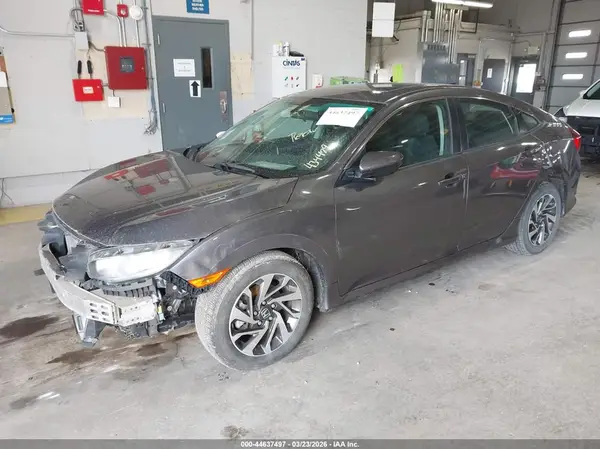 19XFC2F76HE013999 2017 HONDA CIVIC - Image 2