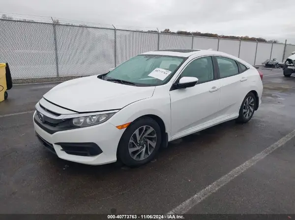 19XFC2F76HE014182 2017 HONDA CIVIC - Image 2