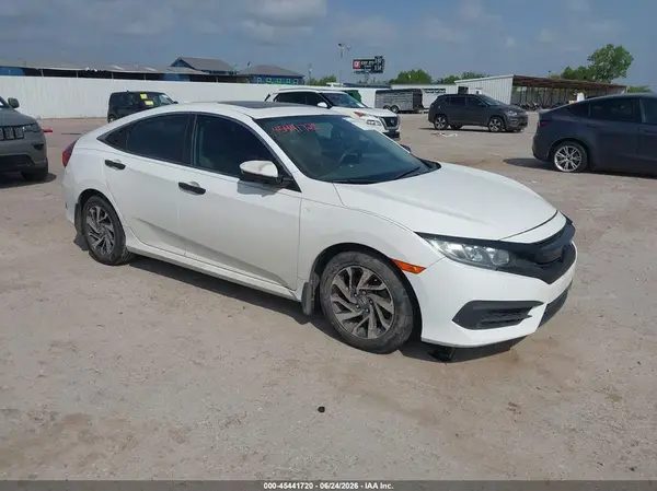 19XFC2F76HE029989 2017 HONDA CIVIC - Image 1