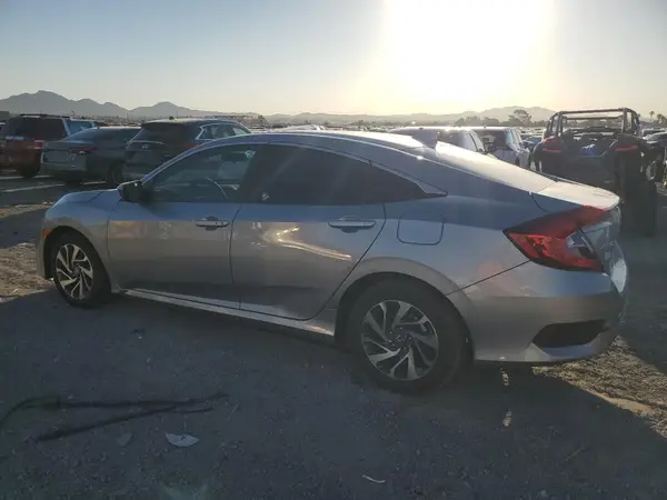 19XFC2F76HE043777 2017 HONDA CIVIC - Image 2