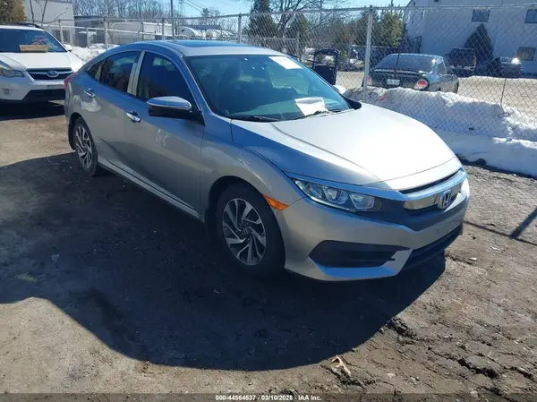 19XFC2F76HE052477 2017 HONDA CIVIC - Image 1