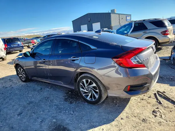 19XFC2F76HE060711 2017 HONDA CIVIC - Image 2