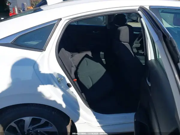 19XFC2F76HE071093 2017 HONDA CIVIC - Image 8