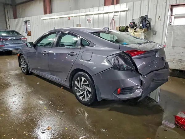 19XFC2F76HE079551 2017 HONDA CIVIC - Image 2