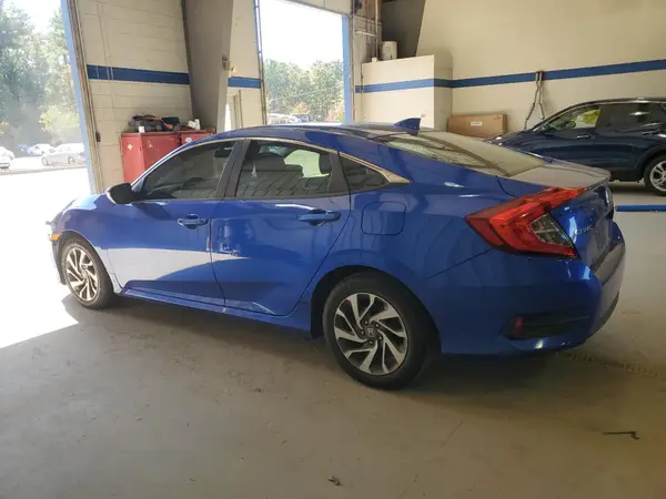 19XFC2F76HE213510 2017 HONDA CIVIC - Image 2