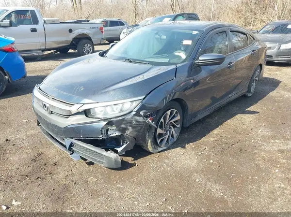 19XFC2F76HE213913 2017 HONDA CIVIC - Image 2
