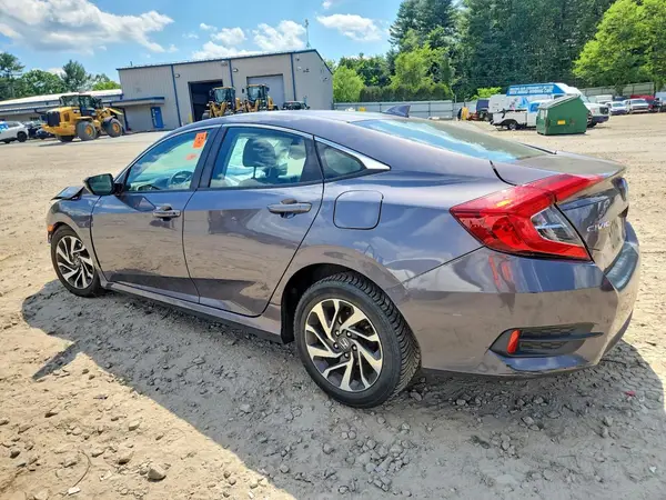 19XFC2F76HE213958 2017 HONDA CIVIC - Image 2
