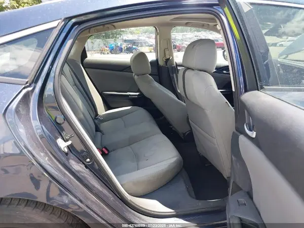19XFC2F76HE214219 2017 HONDA CIVIC - Image 8