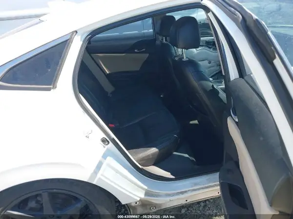19XFC2F76HE218724 2017 HONDA CIVIC - Image 8
