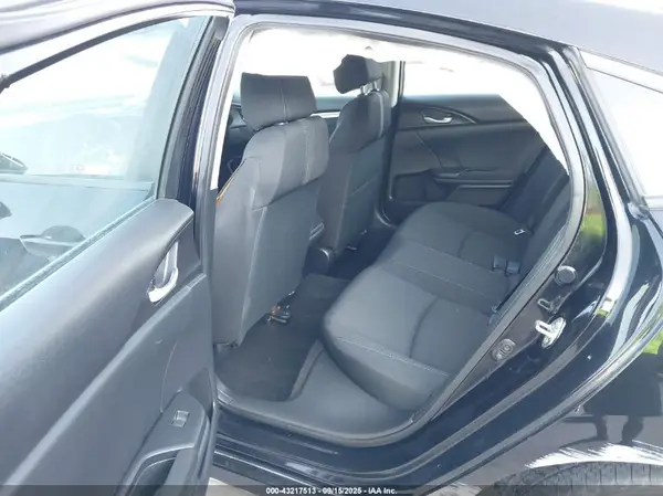 19XFC2F76JE003155 2018 HONDA CIVIC - Image 8