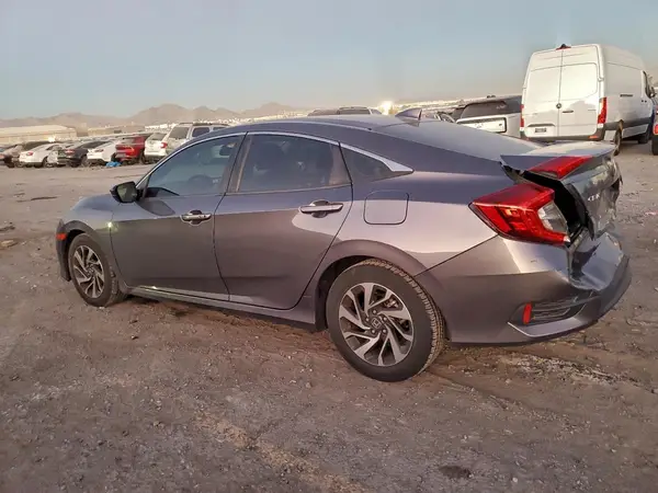 19XFC2F76JE003415 2018 HONDA CIVIC - Image 2