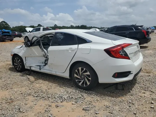 19XFC2F76JE012325 2018 HONDA CIVIC - Image 2
