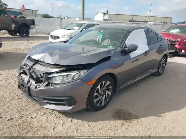 19XFC2F76JE016424 2018 HONDA CIVIC - Image 2